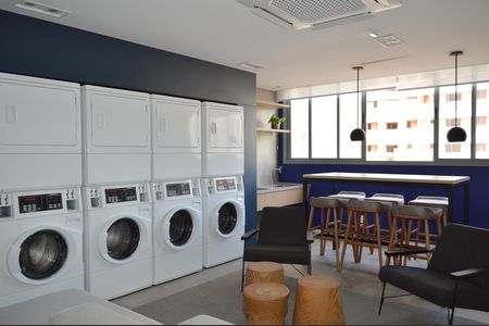 Apartamento para alugar com 27m², 1 quarto e sem vagaÁrea Comum - Lavanderia