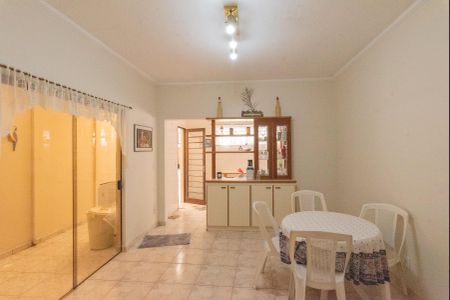 Casa à venda com 359m², 3 quartos e 2 vagas Casa à venda com 359m², 3 quartos e 2 vagasCopa