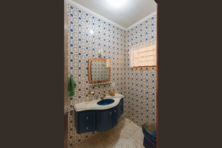 Casa à venda com 359m², 3 quartos e 2 vagas Casa à venda com 359m², 3 quartos e 2 vagasLavabo