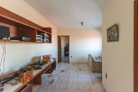 Casa à venda com 359m², 3 quartos e 2 vagas Casa à venda com 359m², 3 quartos e 2 vagasCasa 3- Sala