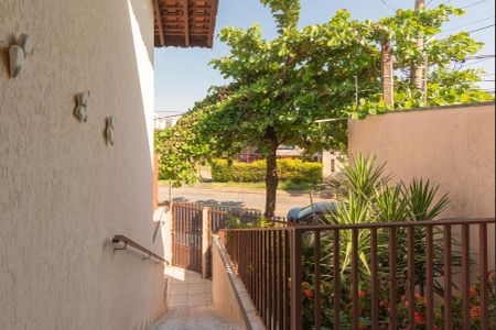 Casa à venda com 359m², 3 quartos e 2 vagas Casa à venda com 359m², 3 quartos e 2 vagasJardim