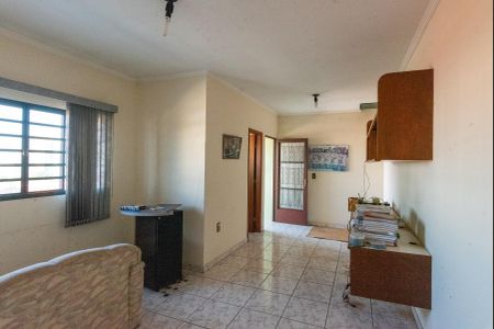 Casa à venda com 359m², 3 quartos e 2 vagas Casa à venda com 359m², 3 quartos e 2 vagasCasa 3- Sala