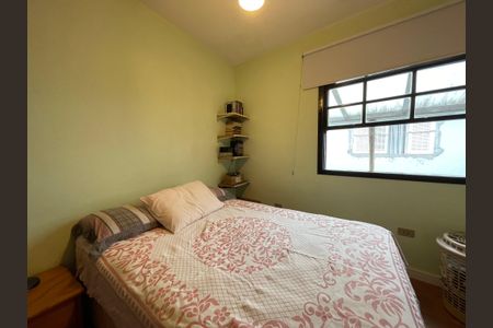 Casa à venda com 50m², 2 quartos e 1 vaga Casa à venda com 50m², 2 quartos e 1 vagaQuarto