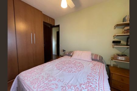 Casa à venda com 50m², 2 quartos e 1 vaga Casa à venda com 50m², 2 quartos e 1 vagaQuarto