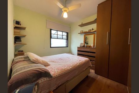 Casa à venda com 50m², 2 quartos e 1 vaga Casa à venda com 50m², 2 quartos e 1 vagaQuarto