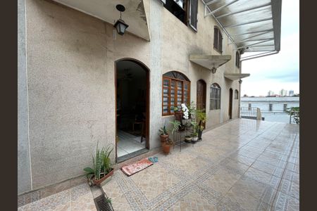 Casa à venda com 50m², 2 quartos e 1 vaga Casa à venda com 50m², 2 quartos e 1 vagaEntrada