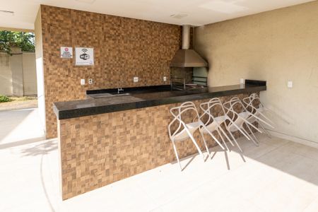 Apartamento para alugar com 50m², 2 quartos e 1 vaga Apartamento para alugar com 50m², 2 quartos e 1 vagaÁrea comum - Churrasqueira