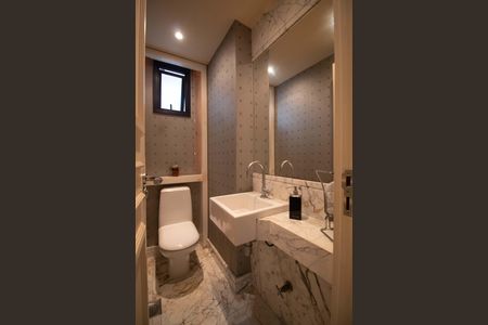 Apartamento à venda com 210m², 3 quartos e 3 vagasLavabo