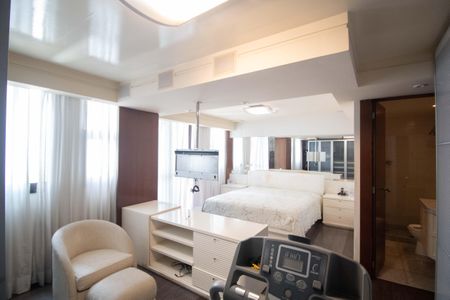 Apartamento à venda com 210m², 3 quartos e 3 vagasSuíte