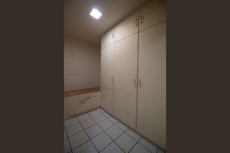 Apartamento à venda com 210m², 3 quartos e 3 vagasÁrea de serviço - suíte