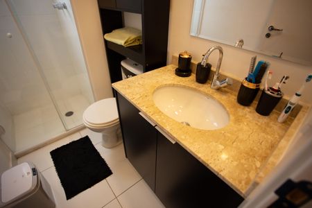 Apartamento à venda com 72m², 3 quartos e 1 vagaBanheiro Quarto 1