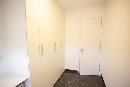 Apartamento à venda com 72m², 3 quartos e 1 vagaQuarto 2