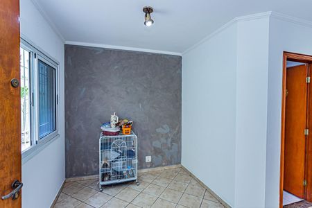 Casa à venda com 163m², 3 quartos e 2 vagasSala