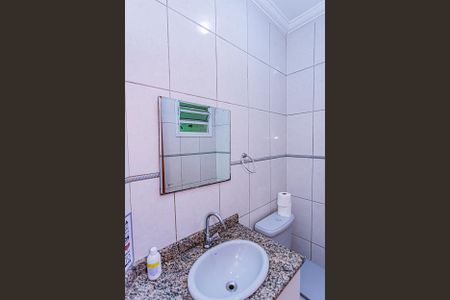 Casa à venda com 163m², 3 quartos e 2 vagasLavabo