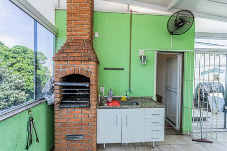 Casa à venda com 163m², 3 quartos e 2 vagasTerraço com churrasqueira