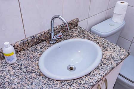 Casa à venda com 163m², 3 quartos e 2 vagasLavabo