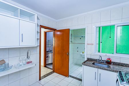 Casa à venda com 163m², 3 quartos e 2 vagasCozinha