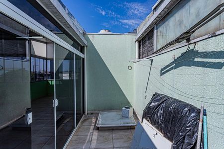 Casa à venda com 163m², 3 quartos e 2 vagasTerraço com churrasqueira