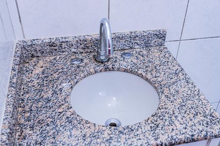 Casa à venda com 163m², 3 quartos e 2 vagasBanheiro suite 1