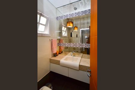 Casa para alugar com 300m², 4 quartos e 1 vagaBanheiro suite1