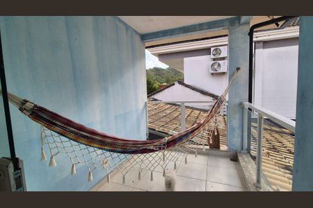 Casa de condomínio à venda com 504m², 4 quartos e 4 vagasVaranda da suite 2