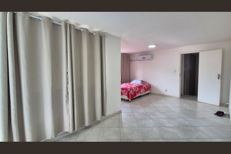 Casa de condomínio à venda com 504m², 4 quartos e 4 vagasSuite 2