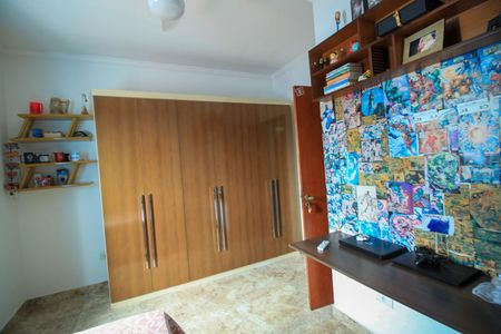 Casa à venda com 128m², 3 quartos e 2 vagasQuarto 3