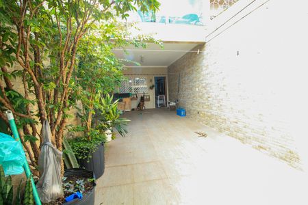 Casa à venda com 128m², 3 quartos e 2 vagasÁrea comum