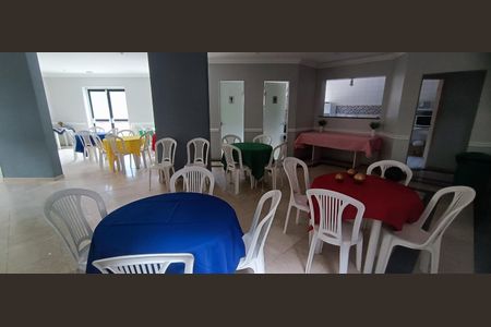 Apartamento para alugar com 77m², 2 quartos e 1 vaga Apartamento para alugar com 77m², 2 quartos e 1 vagaÁrea comum - Salão de festas