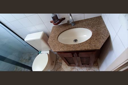 Apartamento para alugar com 77m², 2 quartos e 1 vaga Apartamento para alugar com 77m², 2 quartos e 1 vagaBanheiro