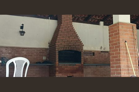 Apartamento para alugar com 77m², 2 quartos e 1 vaga Apartamento para alugar com 77m², 2 quartos e 1 vagaÁrea comum - Churrasqueira