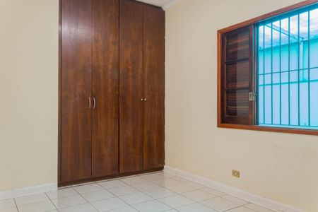 Casa para alugar com 375m², 3 quartos e 8 vagas Casa para alugar com 375m², 3 quartos e 8 vagasQuarto 2