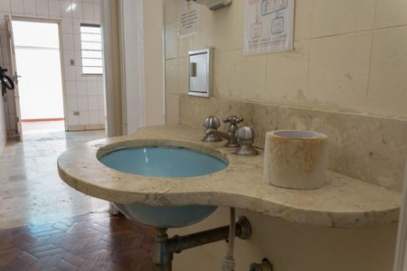 Casa para alugar com 375m², 3 quartos e 8 vagas Casa para alugar com 375m², 3 quartos e 8 vagasLavabo