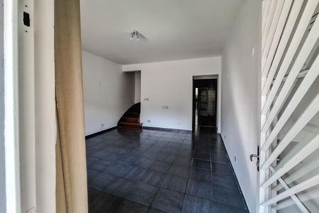 Casa à venda com 125m², 2 quartos e 1 vagaSala