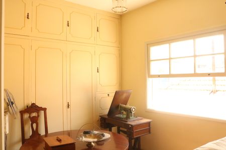 Casa à venda com 170m², 3 quartos e 1 vagaQuarto 1