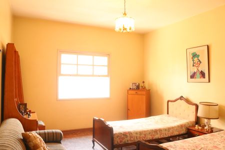 Casa à venda com 170m², 3 quartos e 1 vagaQuarto 2