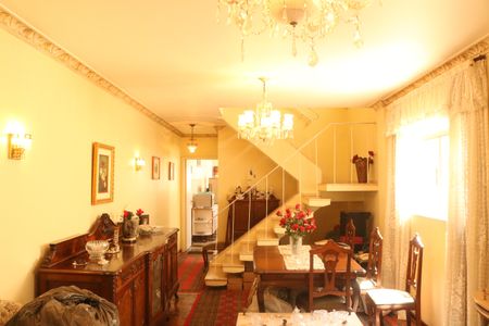 Casa à venda com 170m², 3 quartos e 1 vagaSala