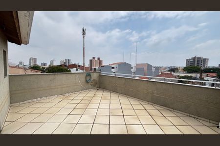 Casa à venda com 214m², 4 quartos e 4 vagas Casa à venda com 214m², 4 quartos e 4 vagasVaranda da Suíte 2