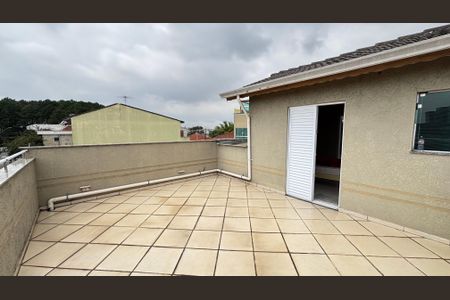 Casa à venda com 214m², 4 quartos e 4 vagas Casa à venda com 214m², 4 quartos e 4 vagasVaranda da Suíte 2