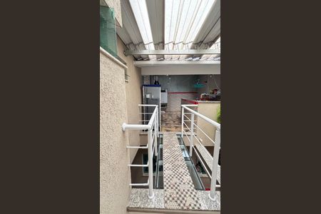 Casa à venda com 214m², 4 quartos e 4 vagas Casa à venda com 214m², 4 quartos e 4 vagasQuarto 4 Varanda