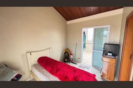 Casa à venda com 214m², 4 quartos e 4 vagas Casa à venda com 214m², 4 quartos e 4 vagassuite 2