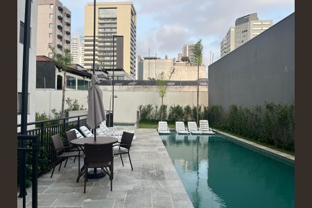 Apartamento para alugar com 35m², 2 quartos e sem vaga Apartamento para alugar com 35m², 2 quartos e sem vagaÁrea comum - Piscina