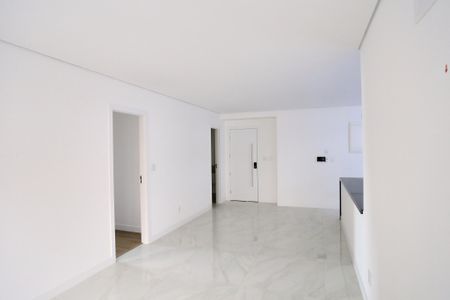 Apartamento à venda com 106m², 3 quartos e 2 vagasSala/Cozinha