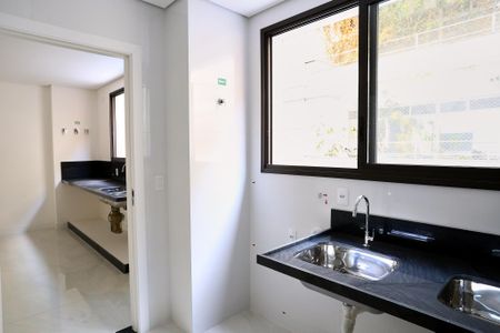 Apartamento à venda com 106m², 3 quartos e 2 vagasÁrea de Serviço