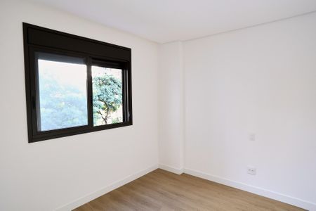 Apartamento à venda com 106m², 3 quartos e 2 vagasQuarto 2