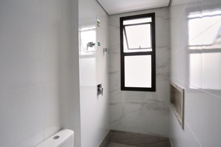 Apartamento à venda com 106m², 3 quartos e 2 vagasBanheiro - Quarto 2