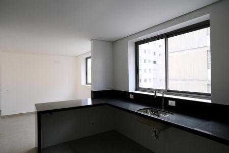 Apartamento à venda com 107m², 2 quartos e 3 vagasCozinha
