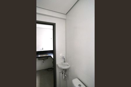 Apartamento à venda com 107m², 2 quartos e 3 vagasBanheiro de serviço