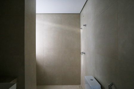 Apartamento à venda com 107m², 2 quartos e 3 vagasBanheiro da Suíte 1