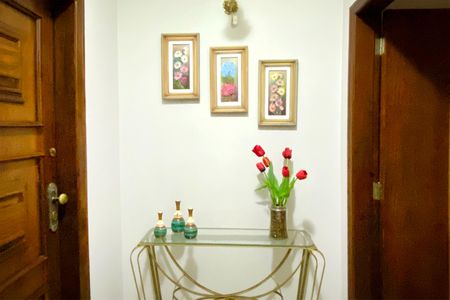 Apartamento à venda com 186m², 4 quartos e 2 vagasHall de entrada